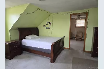 147 Miller Road, Hicksville, NY 11801 - Photo 9
