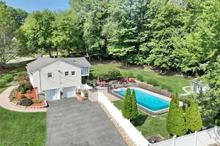 1 Potter Ln, Suffern, NY 10901 - Photo 31