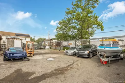 11704 Sutphin Boulevard, Jamaica, NY 11434 - Photo 5