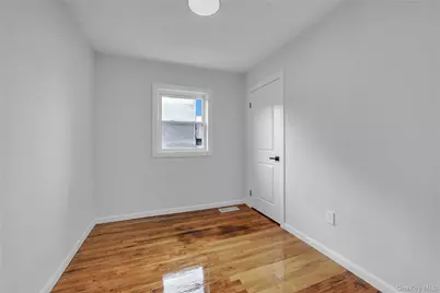 931 E 232nd Street, Bronx, NY 10466 - Photo 15