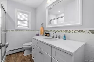 177 N Queens Ave, Massapequa, NY 11758 - Photo 15