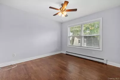 177 N Queens Avenue, Massapequa, NY 11758 - Photo 17