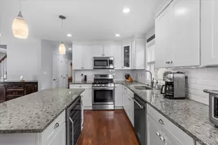 177 N Queens Ave, Massapequa, NY 11758 - Photo 11
