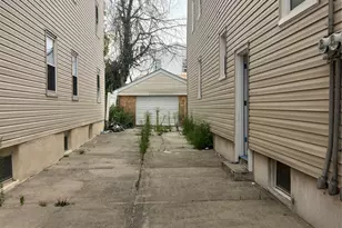 216-25 136th Rd, Springfield Gardens, NY 11413 - Photo 21