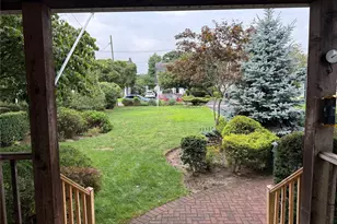 496 Windsor Pl, Oceanside, NY 11572 - Photo 27