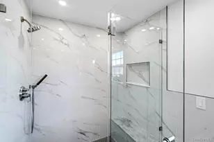 101 Brown St, Mineola, NY 11501 - Photo 31