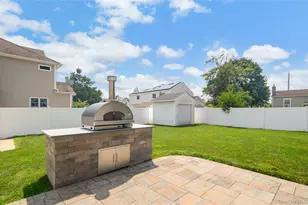 78 Osceola Ave, Deer Park, NY 11729 - Photo 5