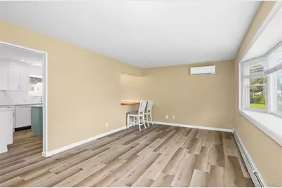 78 Osceola Avenue, Deer Park, NY 11729 - Photo 7
