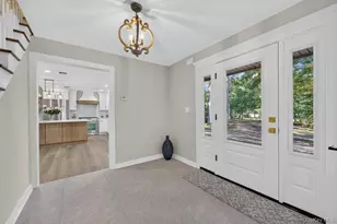 5 Truesdale Ct, Northport, NY 11768 - Photo 5