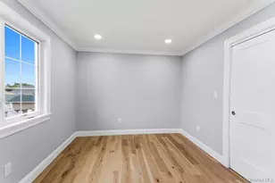 10 California St, Hicksville, NY 11801 - Photo 27
