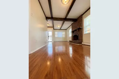 1800 Newbridge Road, North Bellmore, NY 11710 - Photo 19