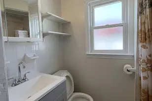 1800 Newbridge Rd, North Bellmore, NY 11710 - Photo 15