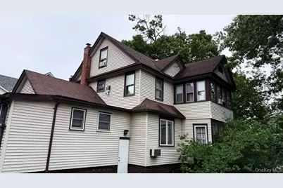 254 Hempstead Avenue, Rockville Centre, NY 11570 - Photo 19
