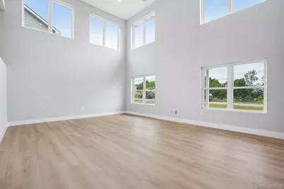 18 Rustic Drive, Rock Tavern, NY 12575 - Photo 15
