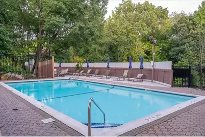 53 Top Of The Ridge #A9, Mamaroneck, NY 10543 - Photo 5