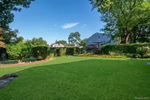 71 Ewart St, Scarsdale, NY 10583 - Photo 3
