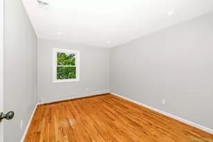 70 Woodview Ln, Centereach, NY 11720 - Photo 25