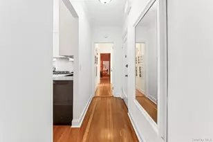 35 Parkview Ave, Bronxville, NY 10708 - Photo 17