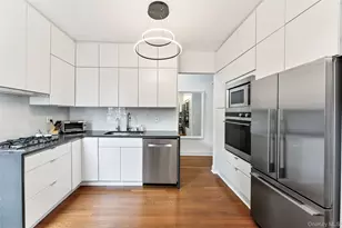 35 Parkview Ave, Bronxville, NY 10708 - Photo 15