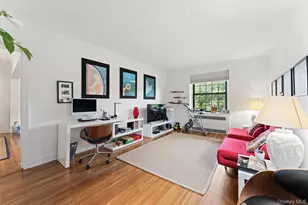 35 Parkview Ave, Bronxville, NY 10708 - Photo 9