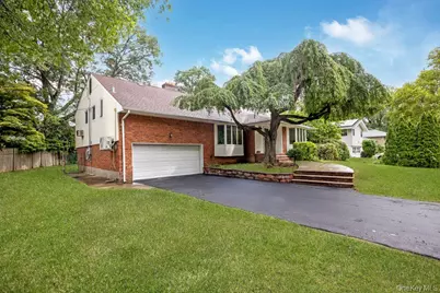 6 Village Drive, Jericho, NY 11753 - Photo 1