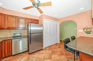 4 Oak St, Port Jefferson Station, NY 11776 - Photo 17