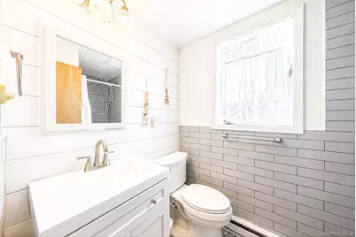 24 Ocean Walk, Babylon, NY 11702 - Photo 21