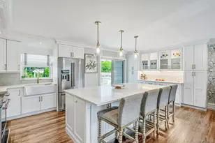 5 Gardenia Dr, Commack, NY 11725 - Photo 9