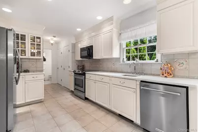 515 The Greenway, East Marion, NY 11939 - Photo 17