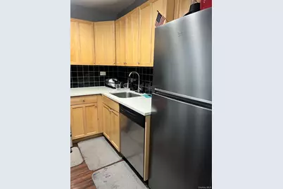 17520 Wexford Terrace #4J, Jamaica, NY 11432 - Photo 5