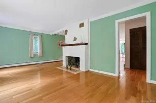 10 Highclere Ln, Valhalla, NY 10595 - Photo 5