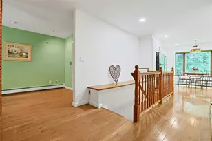 10 Highclere Ln, Valhalla, NY 10595 - Photo 13