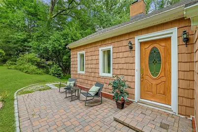 10 Highclere Lane, Valhalla, NY 10595 - Photo 3