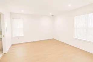 803 Lenox Rd, Monroe, NY 10950 - Photo 17
