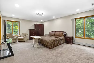 22 Penn Drive, Dix Hills, NY 11746 - Photo 15