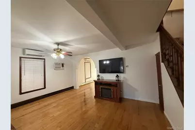 1521 Hone Avenue, Bronx, NY 10461 - Photo 3