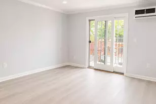 244-93 61st Ave, Little Neck, NY 11362 - Photo 5