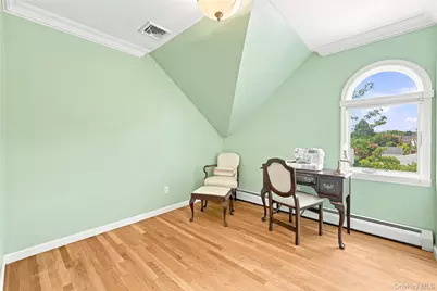 5315 Overbrook Street, Douglaston, NY 11362 - Photo 29