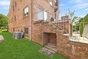 53-15 Overbrook St, Douglaston, NY 11362 - Photo 37