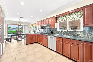 53-15 Overbrook St, Douglaston, NY 11362 - Photo 11