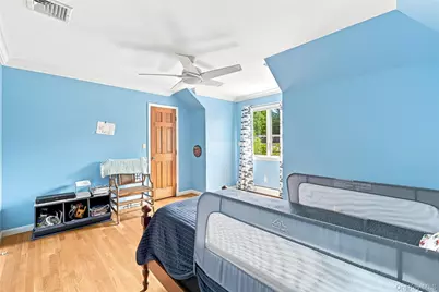 5315 Overbrook Street, Douglaston, NY 11362 - Photo 19
