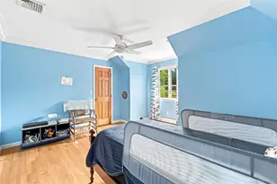 53-15 Overbrook St, Douglaston, NY 11362 - Photo 19
