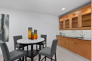 9 The Preserve, Woodbury, NY 11797 - Photo 29