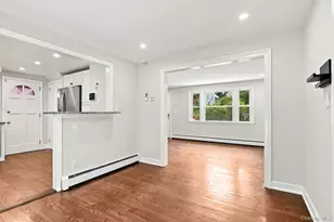 25 Greenvale Cir, White Plains, NY 10607 - Photo 7
