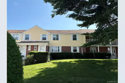 67-71 Cloverdale Lane #148, Oakland Gardens, NY 11364 - Photo 3
