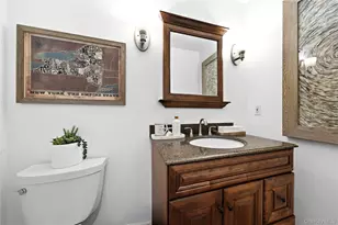 1536 Winganhauppauge Rd, Islip, NY 11751 - Photo 13