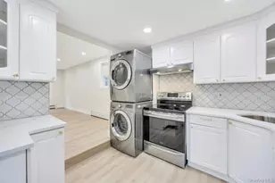 34 Ormond Ave, Selden, NY 11784 - Photo 7
