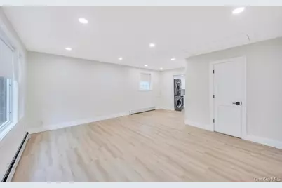 34 Ormond Avenue, Selden, NY 11784 - Photo 15