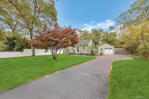 34 Ormond Ave, Selden, NY 11784 - Photo 3