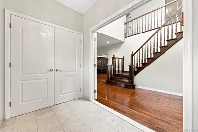 306 S Grandview Avenue, Monsey, NY 10952 - Photo 3